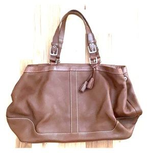 Coach big brown bag.  In mint cond. barely used